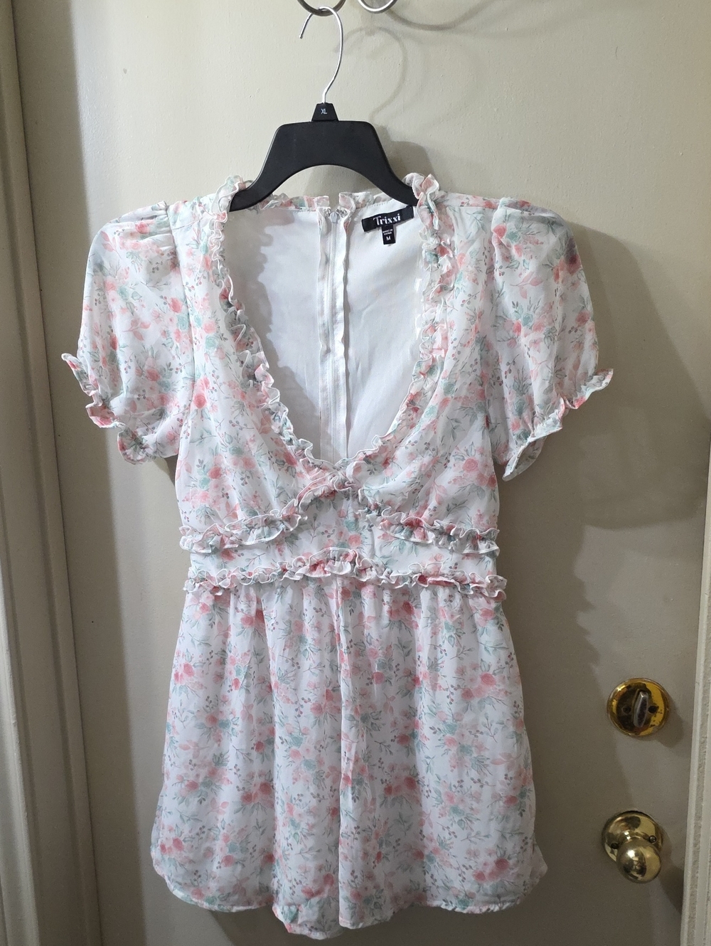Trixxi ROMPER**White Pink Floral Ruffle